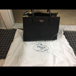 Prada beautiful black tote bag!